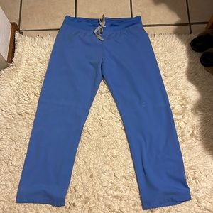 Figs Livingston basic scrub pants